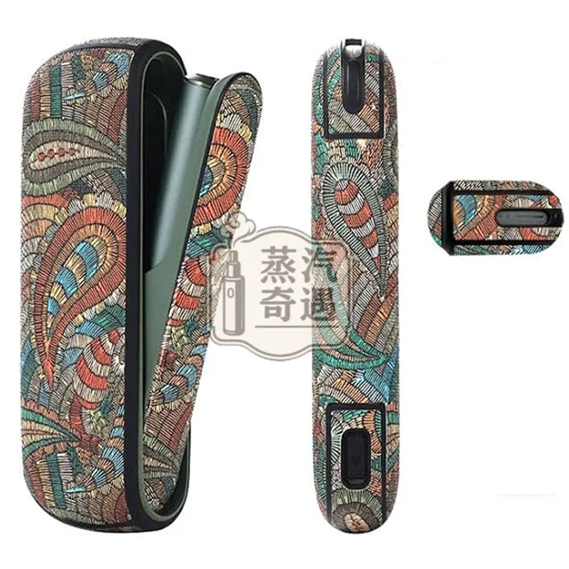 IQOS ILUMA 腰果花紋PU皮革保護套開孔特寫圖