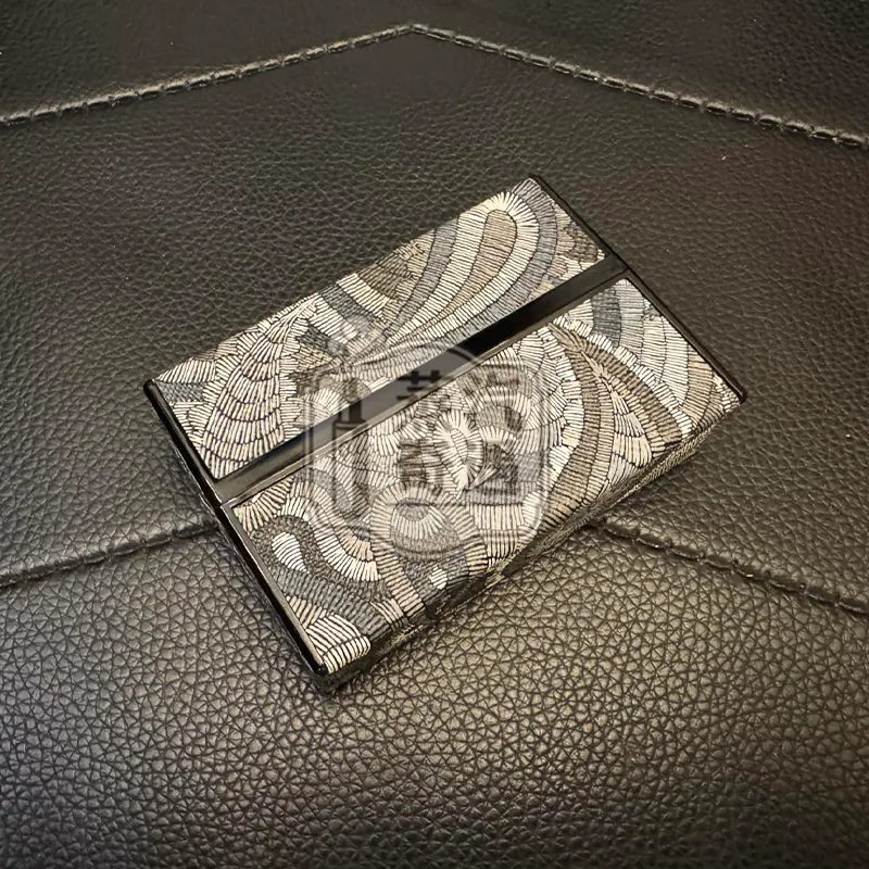 腰果花紋IQOS煙彈收納盒黑色款式實拍特寫展示
